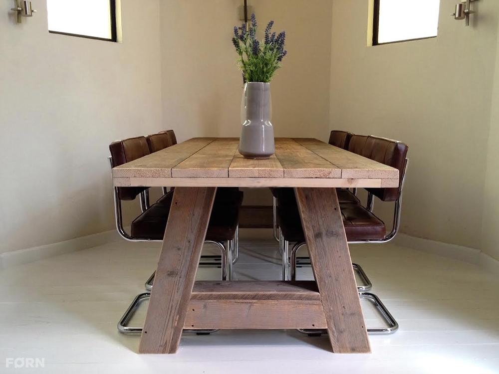 Houten tafel 