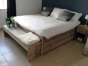 Steigerhouten Bed Fenne