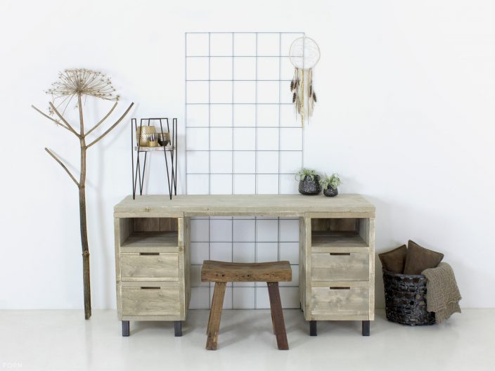 Steigerhouten bureau Barcelona