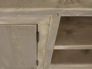 steigerhouten tvmeubel sutri detail