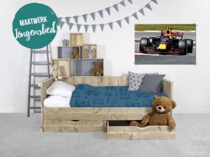 Steigerhouten jongensbed met lade