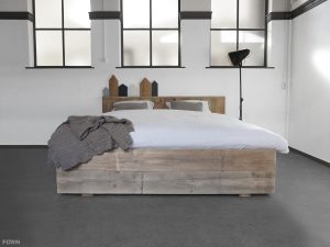Steigerhouten bed Anemone voorzijde