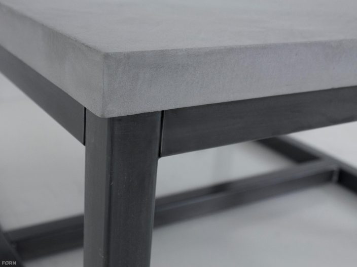 Salontafel betonlook Max met stalen onderstel detail