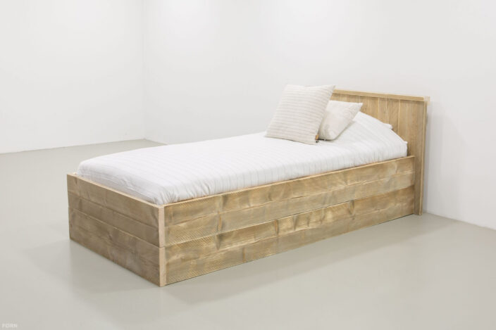 steigerhouten bed 90 x 200cm aanbieding