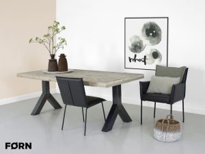 Eettafel Y-poot industrieel steigerhout Yaren