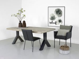 Steigerhouten tafel Yaren met stalen onderstel