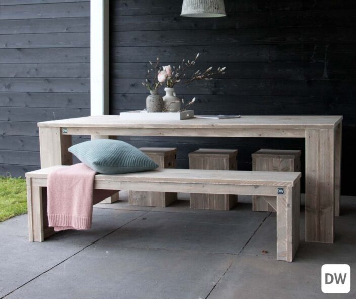 Steigerhouten bierbank